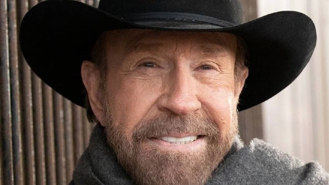 Khám Phá Chuck Norris là ai: Huyền Thoại Trong Thế Giới Giải Trí